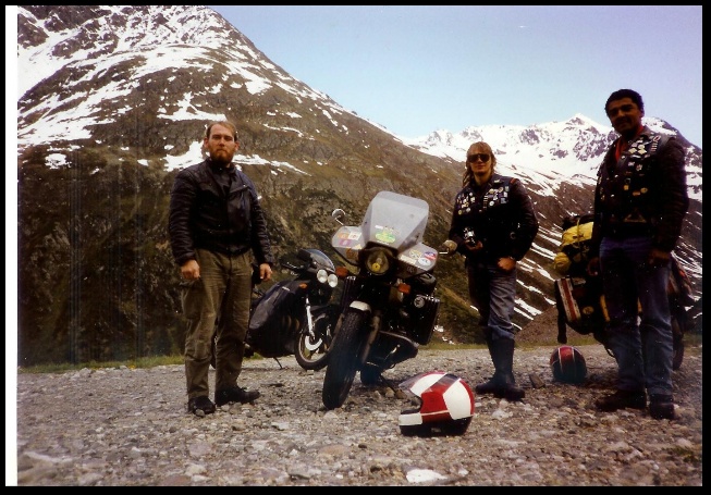 640x441 pixels (152K)